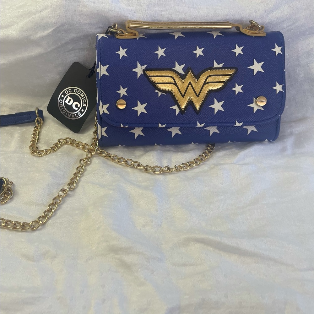 New DC Comice Wonder Woman shoulder bag new